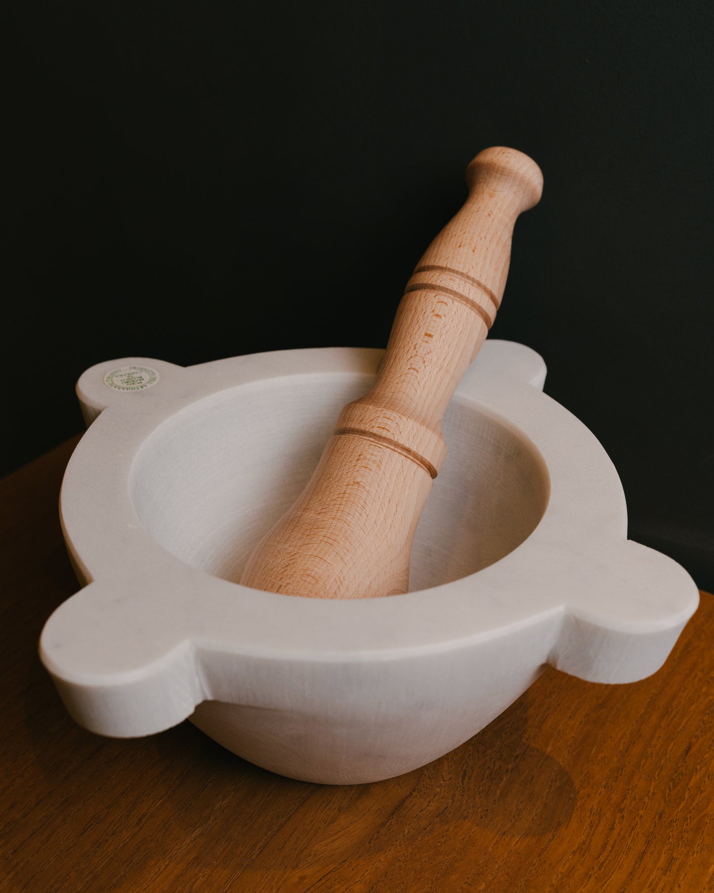 Carrara marble mortar